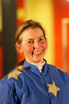 Eine strahlende Stephanie Rank nach dem Sieg auf Index Waiter. Foto: Dr. Jens Fuchs